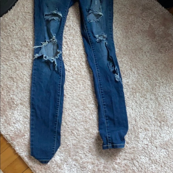 ripped girl jeans - Picture 2 of 3